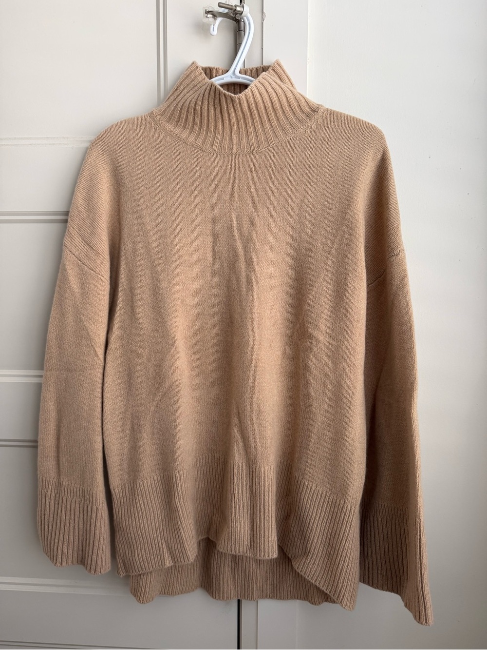 Frame Cashmere Turtleneck Sweater